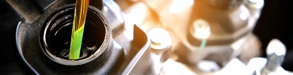 The Impact Of The UAE's Desert Climate On Your Car's Engine Oil